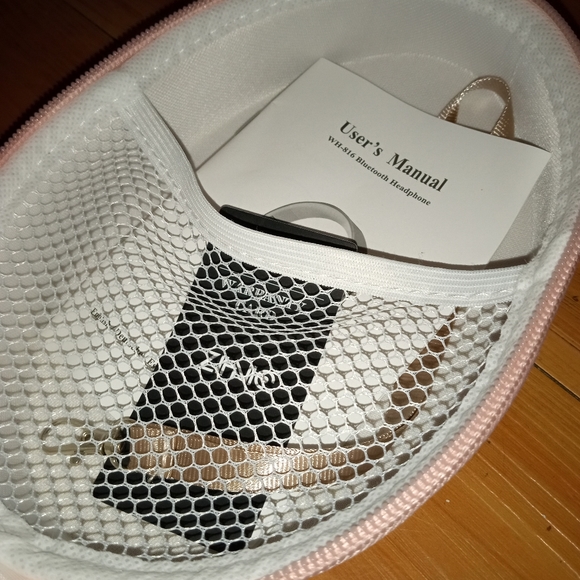 🆕✨ ZHINO✨ Rose gold headset🎧 with warranty 🎯 - Picture 6 of 9